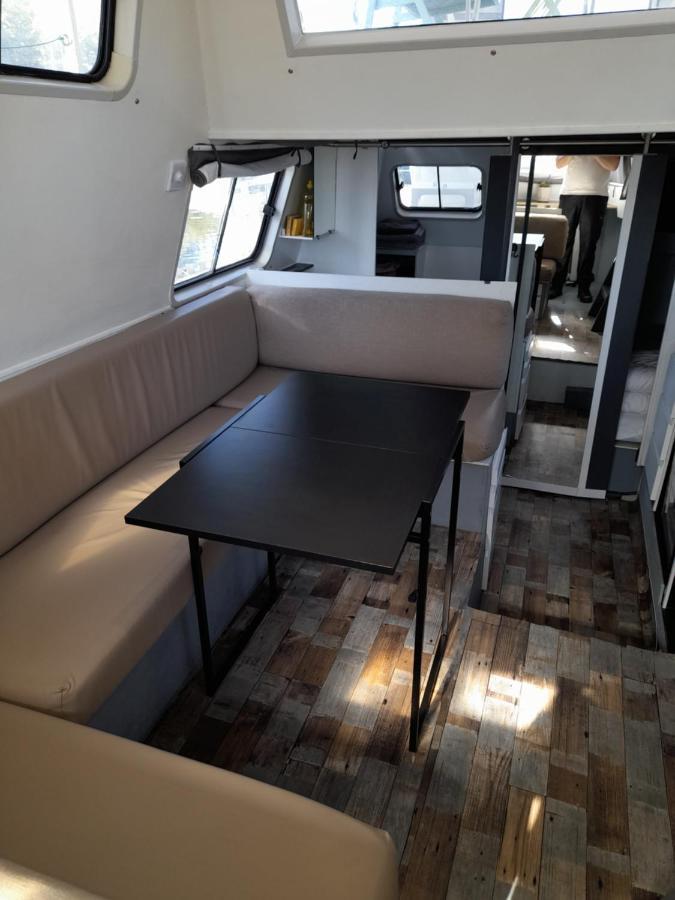 فندق Bateau Penichette Atypique نانت المظهر الخارجي الصورة